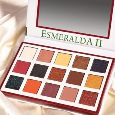 現貨 美國??beauty creations Esmeralda 2 II palette眼影盤