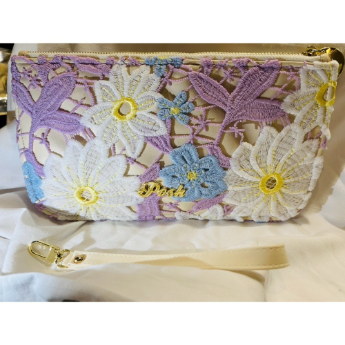 泰國?? 本土品牌 刺繡手拿包