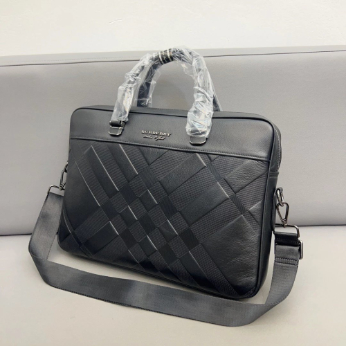Burberry戰馬包包 巴寶莉公事包 牛皮壓花公文包 男生公事包 電腦包 筆電背包 大容量手提袋 大方包 出差旅行包