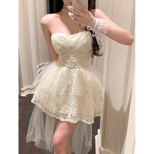 法式 甜美 平口蕾絲優雅拖擺小禮服 澎澎裙 婚禮婚紗 伴娘禮服 紗裙 米白色禮服 輕婚紗 公主禮服