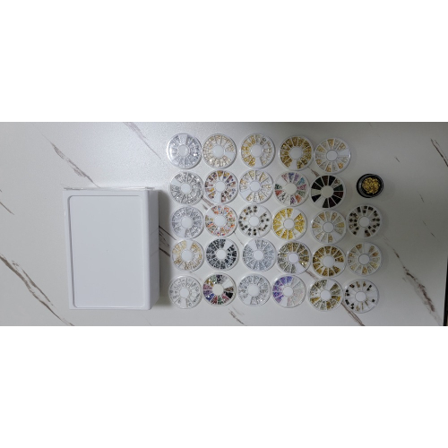 美甲飾品