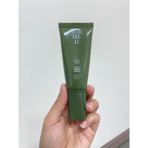 李焰MURFEELI隔離日用精華乳SPF50 潤色 （二手）