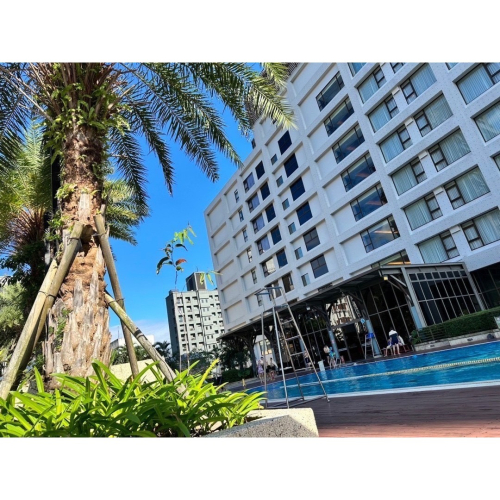 可雅【礁溪長榮鳳凰酒店平日高級洋式客房(不含早餐)住宿券】板橋新莊中壢可面交購買前請加官賴:@iop99000詢問