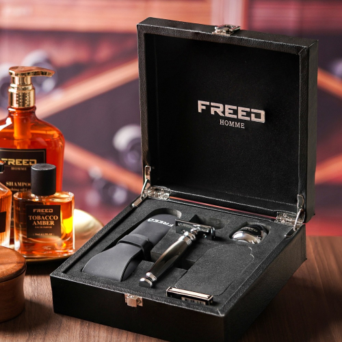 【FREED】尊爵四件組雙刃刮鬍刀禮盒 - 哈德斯