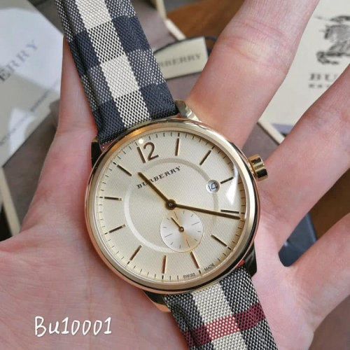 Burberry 獨立小秒盤 格紋皮錶帶 戰馬男錶 BU10001