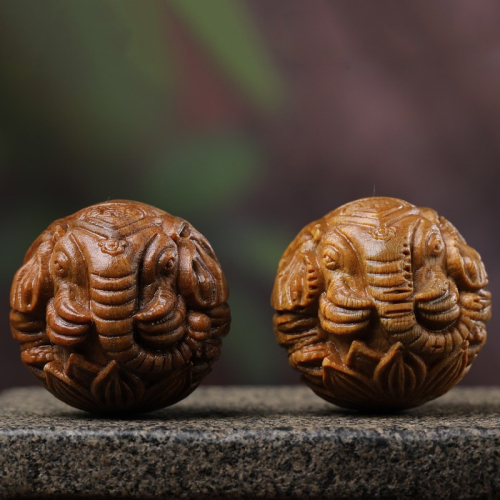 綠檀木雕大象手球檀香木手把件文玩大象手轉球實木雕刻工藝品送禮