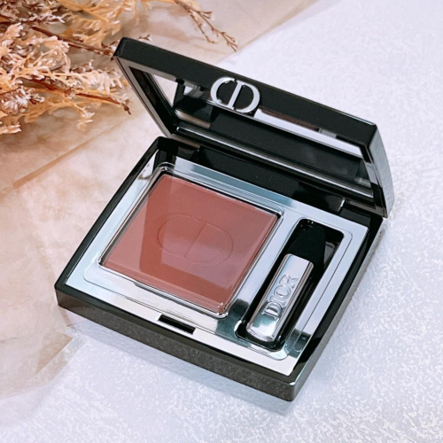 DIOR 迪奧 絕對搶眼摩登單色眼影 2g 臺灣專櫃貨 全新 金屬光 璀璨光 緞光 霧感 色號自選