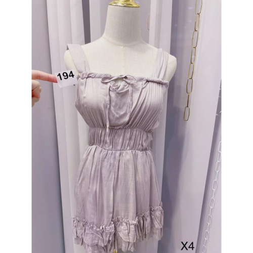 ootd 自訂款洋裝 蛋糕洋裝 顯瘦洋裝