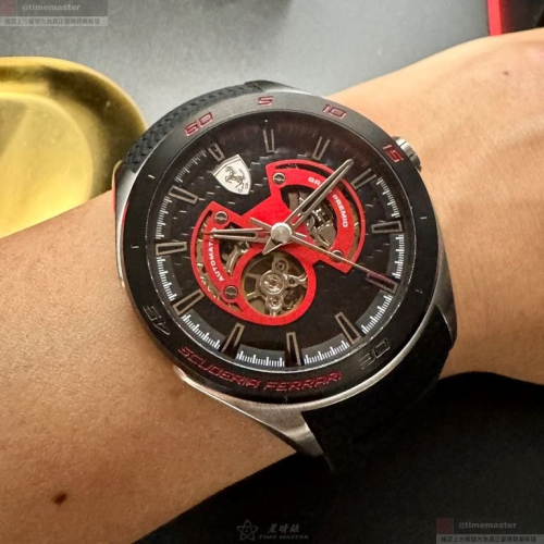 FERRARI手錶,編號FE00108,46mm黑圓形精鋼錶殼,黑色鏤空, 中三針顯示, 運動錶面,深黑色矽膠錶帶款