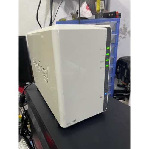 Synology DS218j 搭 WD 2T NAS碟x2