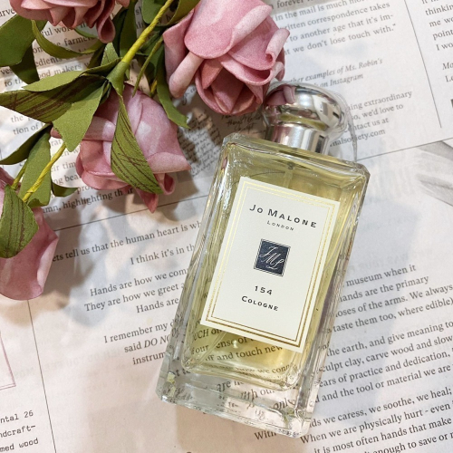 【Jo Malone】100ml/甜豌豆/罌粟/紅玫瑰/英國梨小蒼蘭/含羞草與小荳蔻/黑莓/榛果/藍風鈴/橙花/香水