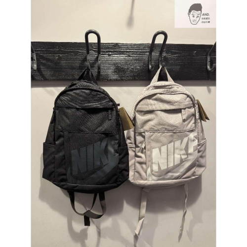 【AND.】現貨 NIKE LOGO BACKPACK 後背包 背包 書包 雙肩背 黑灰/藕色 DD0559